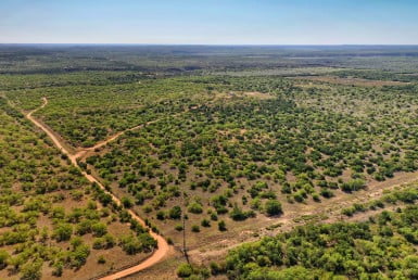 669 acres in Stonewall County