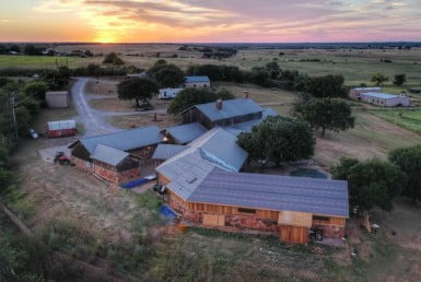 907 acres in Wichita County