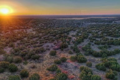 573 acres in Knox County